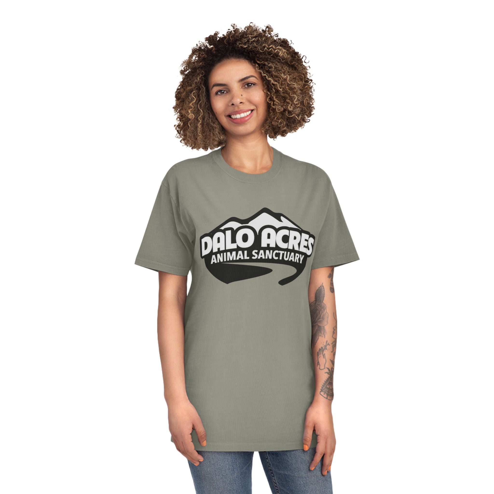 Dalo Acres Unisex Faded Shirt | Laid-Back Farm Fresh Style with Vintage Comfort 🌾🐓