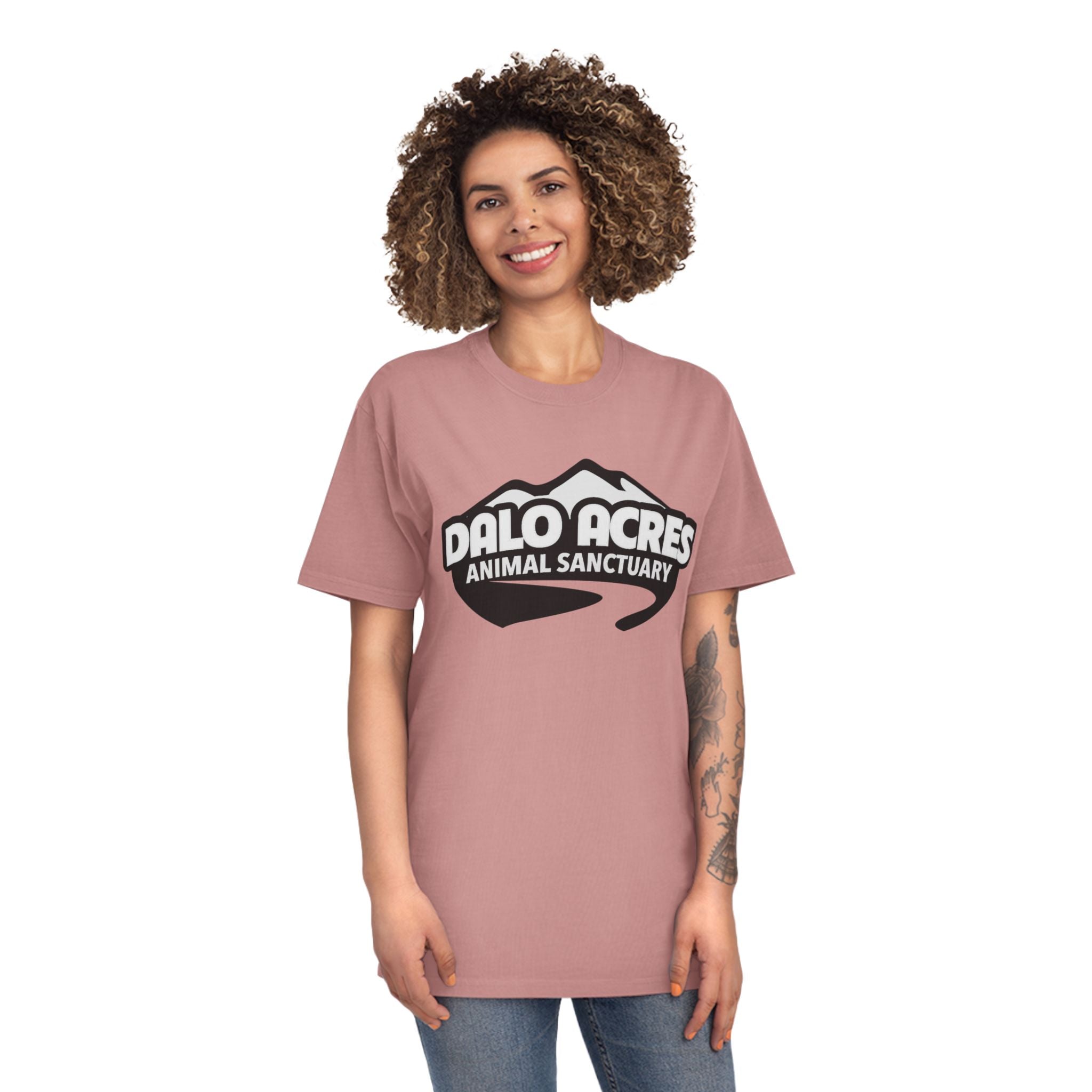 Dalo Acres Unisex Faded Shirt | Laid-Back Farm Fresh Style with Vintage Comfort 🌾🐓