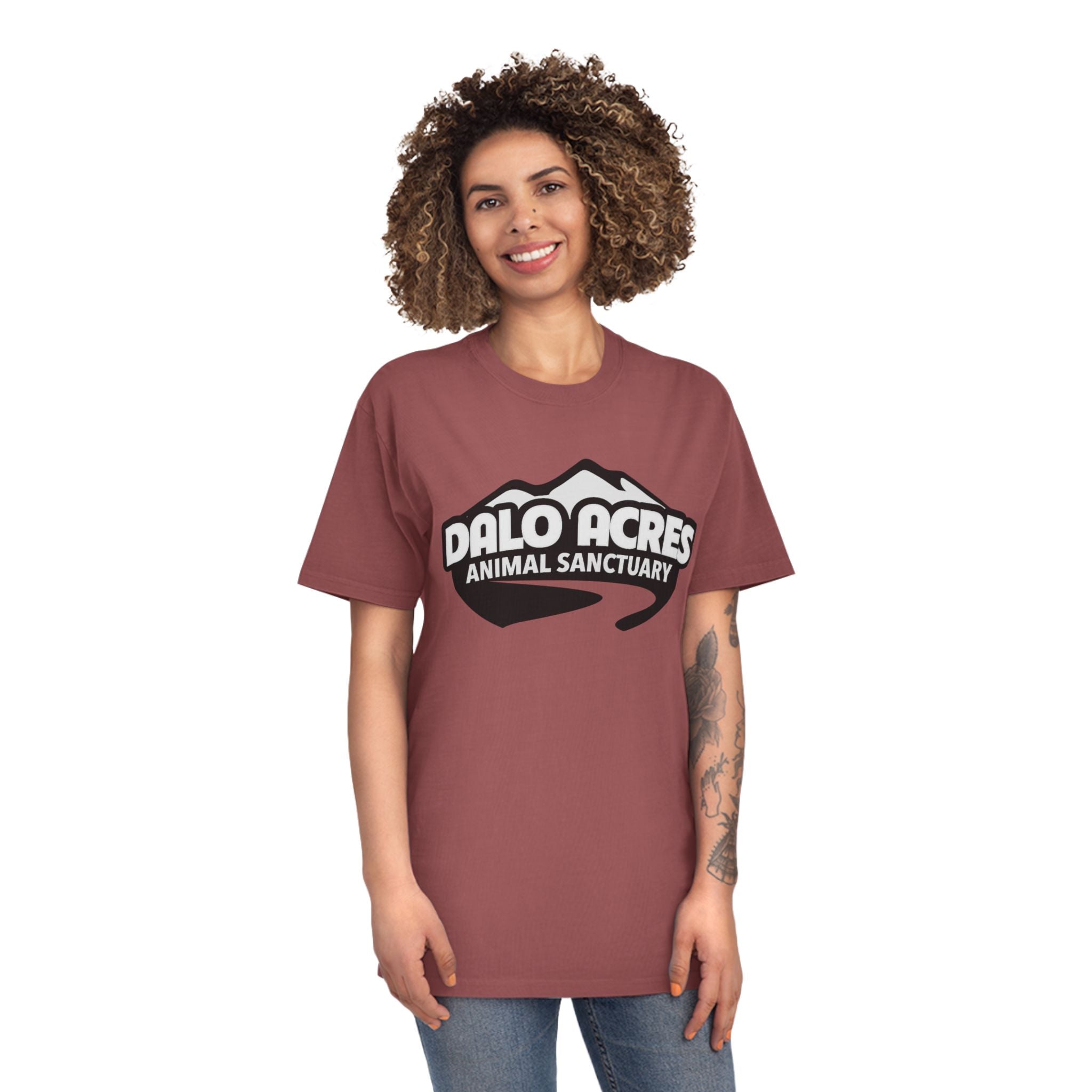 Dalo Acres Unisex Faded Shirt | Laid-Back Farm Fresh Style with Vintage Comfort 🌾🐓